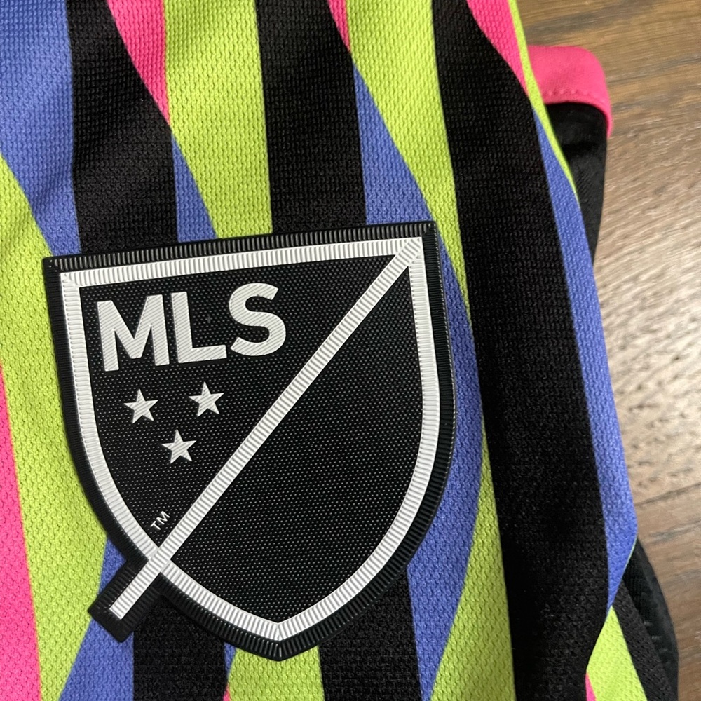 MLS ADIDAS jersey - Picture 3 of 4